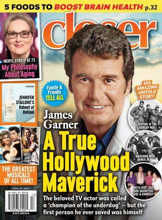 2-2217.jpg Closer US - Image 1